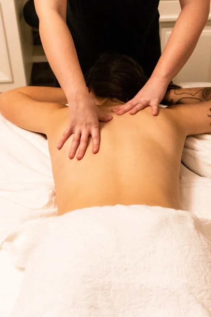 Missoula Chiropractors woman massaging a woman